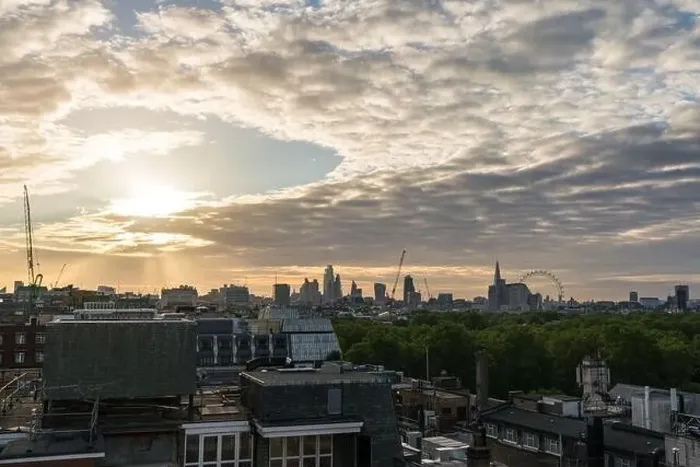 Framed Print : Stunning Sunrise over the city of London Framed Print : Stunning Sunrise over the city of London