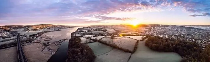 Framed Print : Sunrise over Fields and River Teign from a drone, Newton Abbot, Devon, England, Europe Framed Print : Sunrise over Fields and River Teign from a drone, Newton Abbot, Devon, England, Europe
