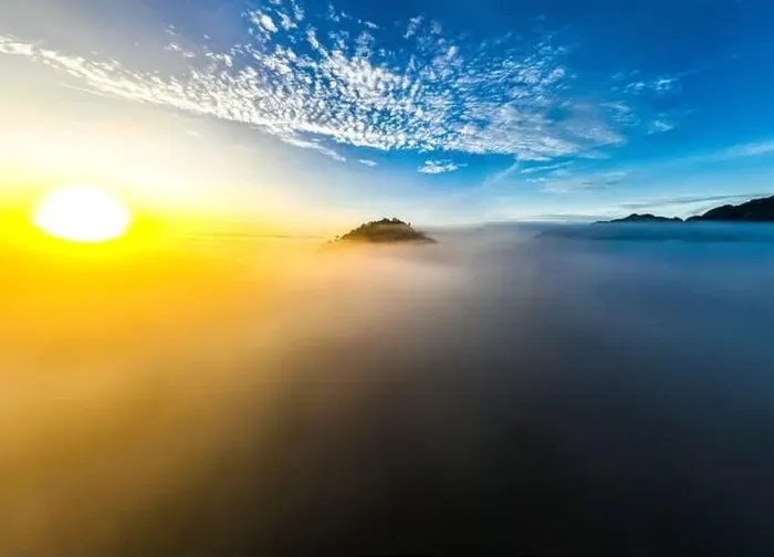 Framed Print : Sunrise sea of fog above Khao Sok national park, Surat Thani, Thailand Framed Print : Sunrise sea of fog above Khao Sok national park, Surat Thani, Thailand