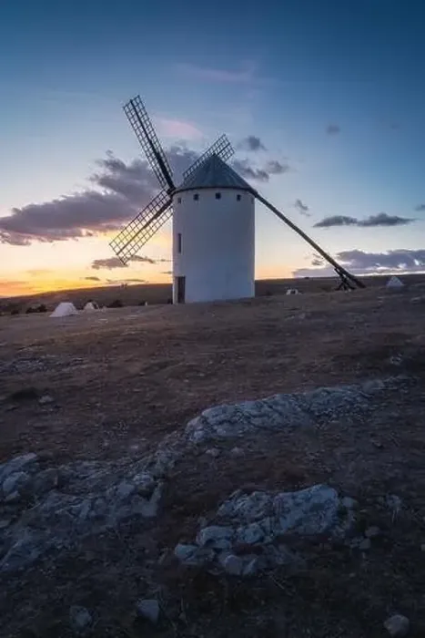 Framed Print : Sunset landscapes of Don Quixote windmills in Campo de Criptana, Toledo, Spain Framed Print : Sunset landscapes of Don Quixote windmills in Campo de Criptana, Toledo, Spain