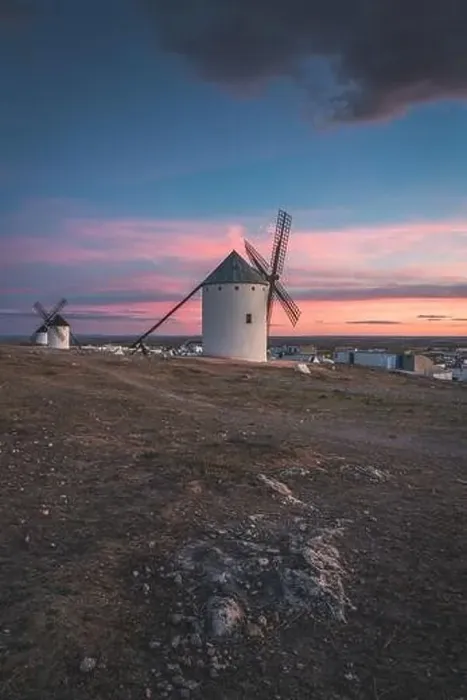 Framed Print : Sunset landscapes of Don Quixote windmills in Campo de Criptana, Toledo, Spain Framed Print : Sunset landscapes of Don Quixote windmills in Campo de Criptana, Toledo, Spain