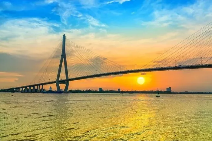 Framed Print : Sunset Can Tho bridge, Can Tho city Framed Print : Sunset Can Tho bridge, Can Tho city