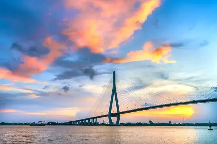 Framed Print : Sunset Can Tho bridge, Can Tho city Framed Print : Sunset Can Tho bridge, Can Tho city