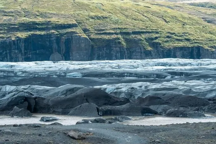 Framed Print : Svinafellsjokull Glacier in Iceland during the summer months Framed Print : Svinafellsjokull Glacier in Iceland during the summer months