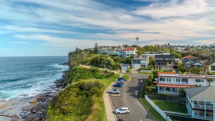 Framed Print : Sydney suburbs with scenic ocean view, Dee Why, Northern beaches, NSW, Australia Framed Print : Sydney suburbs with scenic ocean view, Dee Why, Northern beaches, NSW, Australia