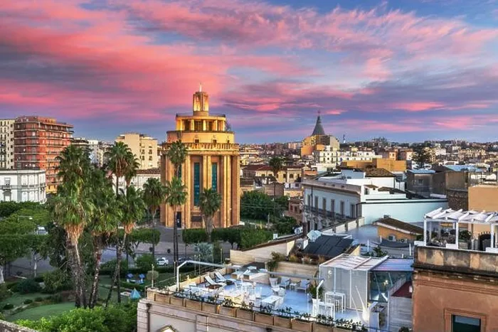 Framed Print : Syracuse, Sicily cityscape view at dawn Framed Print : Syracuse, Sicily cityscape view at dawn