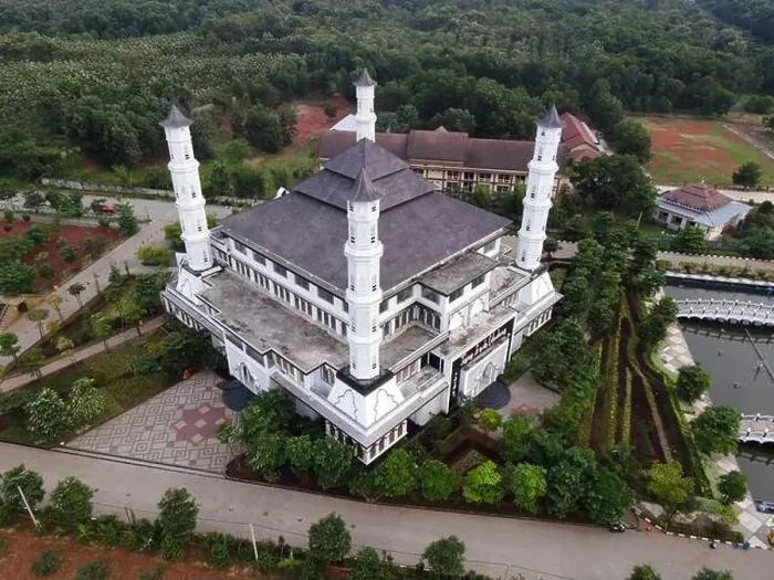 Framed Print : Tajug Gede Cilodong Mosque panorama view Largest Mosque in Purwakarta Framed Print : Tajug Gede Cilodong Mosque panorama view Largest Mosque in Purwakarta