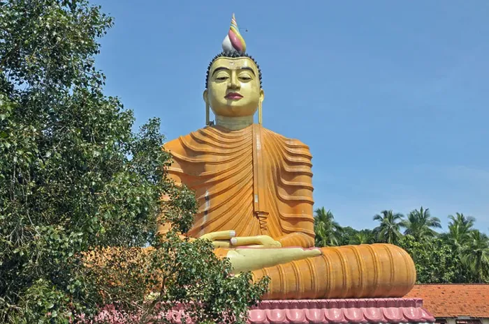 Framed Print : Tallest buddha statue in Sri Lanka, Wewurukannala Vihara Temple, Dikwella, Sri Lanka, Asia, PublicGround Framed Print : Tallest buddha statue in Sri Lanka, Wewurukannala Vihara Temple, Dikwella, Sri Lanka, Asia, PublicGround