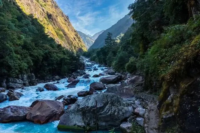 Framed Print : Tamor River on route to Kanchenjunga Base Camp Trek, Nepal Framed Print : Tamor River on route to Kanchenjunga Base Camp Trek, Nepal