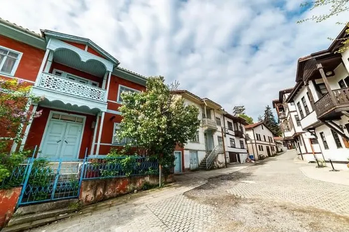 Framed Print : Tarakli, Sakarya, Turkey. Traditional old houses in Tarakli District. Beautiful historical houses Framed Print : Tarakli, Sakarya, Turkey. Traditional old houses in Tarakli District. Beautiful historical houses