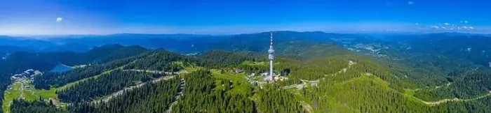 Framed Print : Telecommunications tower at Snezhanka peak near Pamporovo in Bulgaria