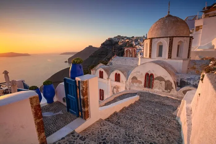 Framed Print : Thira, Santorini. Image of famous village Thira located at one of Cyclades island of Santorini, South Aegean, Greece Framed Print : Thira, Santorini. Image of famous village Thira located at one of Cyclades island of Santorini, South Aegean, Greece