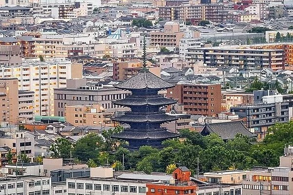 Toji Pagoda in Kyoto, Japan