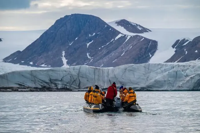 Framed Print : Tourists in zodiac, Belcher glacier, Devon island, Nunavut, Canadian Arctic, Canada, North America Framed Print : Tourists in zodiac, Belcher glacier, Devon island, Nunavut, Canadian Arctic, Canada, North America