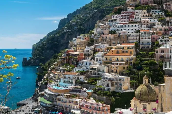 Framed Print : Traditional Colorful Italian Houses, steep Narrow Streets, Cliffside Village, Positano, Amalfi Coast, Italy Framed Print : Traditional Colorful Italian Houses, steep Narrow Streets, Cliffside Village, Positano, Amalfi Coast, Italy