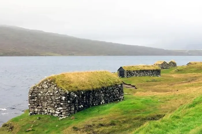 Framed Print : Traditional houses in a scenic landscape, Faroe islands Framed Print : Traditional houses in a scenic landscape, Faroe islands