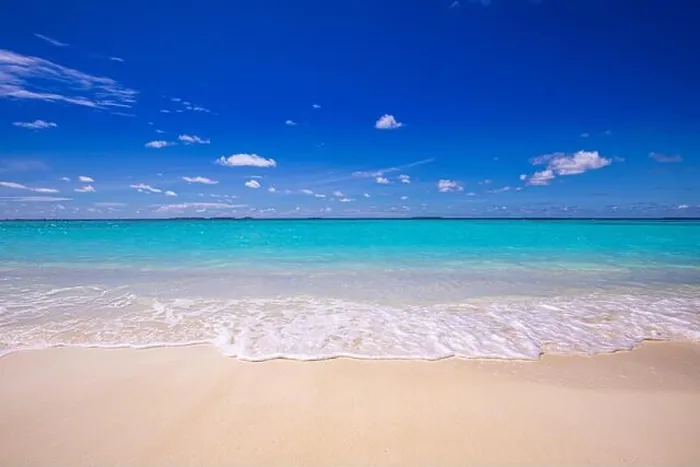 Framed Print : Tranquil beach scene. Exotic tropical beach landscape. Design of summer vacation holiday concept, waves, sea horizon over white sand with blue sky Framed Print : Tranquil beach scene. Exotic tropical beach landscape. Design of summer vacation holiday concept, waves, sea horizon over white sand with blue sky