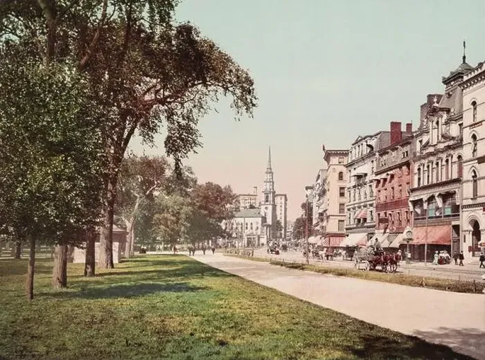 Framed Print : Tremont Street, Boston, Massachusetts 1900 Framed Print : Tremont Street, Boston, Massachusetts 1900