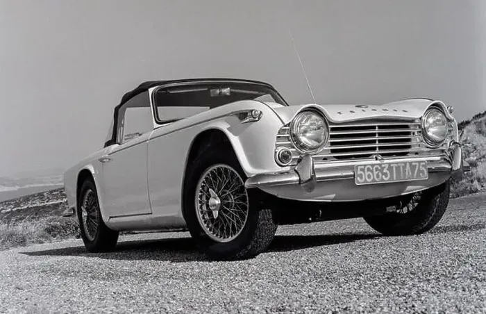 Framed Print : Triumph TR4A (1966) Framed Print : Triumph TR4A (1966)