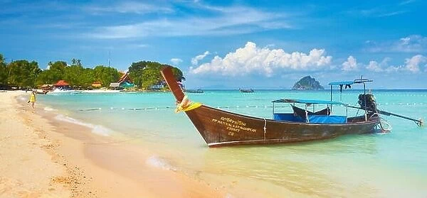 Tropical beach, Phi Phi Island, Thailand