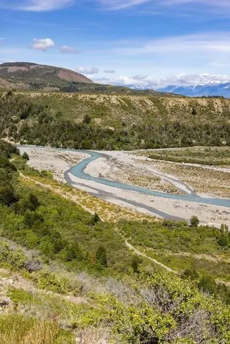 Framed Print : Turquoise creek flowing to the beautiful Lago General Carrera in southern Chile - Traveling the Carretera Austral Framed Print : Turquoise creek flowing to the beautiful Lago General Carrera in southern Chile - Traveling the Carretera Austral
