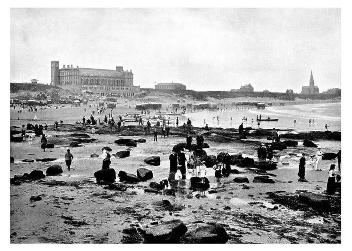 Framed Print : Tynemouth Tyne Wear England Grand Parade Undersea aquatic park Seal Cove rock pool beach paddling Victorian era Framed Print : Tynemouth Tyne Wear England Grand Parade Undersea aquatic park Seal Cove rock pool beach paddling Victorian era