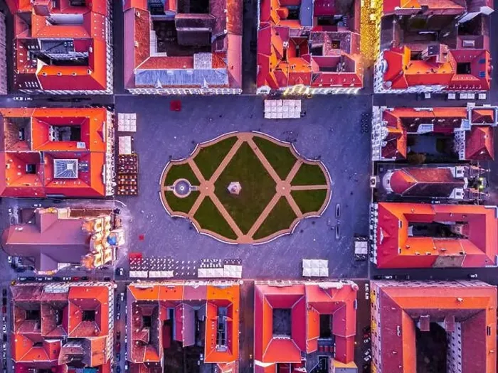 Framed Print : Union Square aerial view with the surrounding baroque style buildings Framed Print : Union Square aerial view with the surrounding baroque style buildings