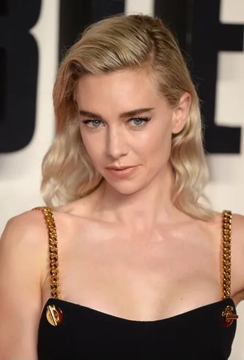 Framed Print : Vanessa Kirby arriving for the UK premiere of Mission:Impossible Fallout Framed Print : Vanessa Kirby arriving for the UK premiere of Mission:Impossible Fallout