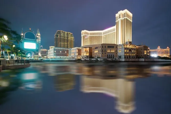 Framed Print : The Venetian Macao Casino and Hotel in Macau (Macao), China Framed Print : The Venetian Macao Casino and Hotel in Macau (Macao), China