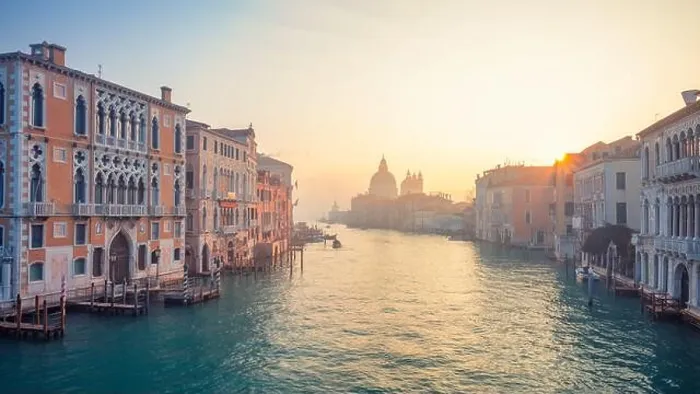 Framed Print : Venice, Italy. Cityscape image of Grand Canal in Venice, with Santa Maria della Salute Basilica in the background at winter sunrise Framed Print : Venice, Italy. Cityscape image of Grand Canal in Venice, with Santa Maria della Salute Basilica in the background at winter sunrise