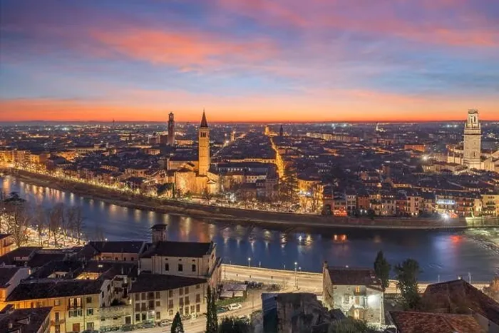 Framed Print : Verona, Italy Skyline on the Adige River at dusk Framed Print : Verona, Italy Skyline on the Adige River at dusk