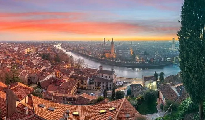 Framed Print : Verona, Italy Skyline on the Adige River at dusk Framed Print : Verona, Italy Skyline on the Adige River at dusk