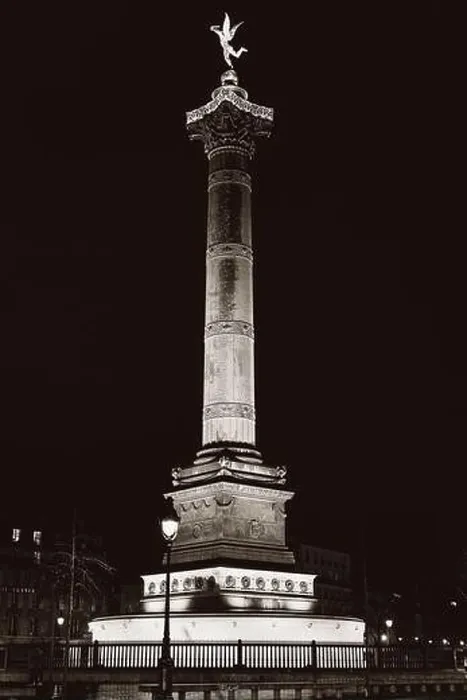 Framed Print : A vertical grayscale of the Colonne de Juillet monument at Bastille palace at night in Paris, France Framed Print : A vertical grayscale of the Colonne de Juillet monument at Bastille palace at night in Paris, France
