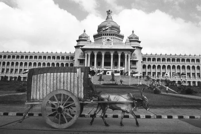 Framed Print : Vidhana Soudha building and bullock cart, Bangalore, Karnataka, India, 1977 - jag 186135 Framed Print : Vidhana Soudha building and bullock cart, Bangalore, Karnataka, India, 1977 - jag 186135
