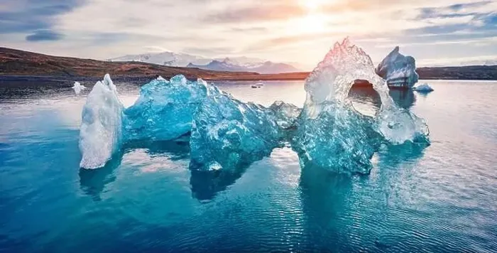 Framed Print : View from flying drone of floating of blue icebergs in Jokulsarlon Glacier Lagoon Framed Print : View from flying drone of floating of blue icebergs in Jokulsarlon Glacier Lagoon
