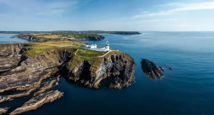 Framed Print : A view of the Galley Head Lighthouse in County Cork Framed Print : A view of the Galley Head Lighthouse in County Cork