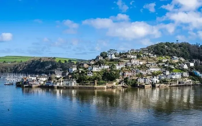 Framed Print : View of Kingswear from Dartmouth over River Dart, Devon, England, Europe Framed Print : View of Kingswear from Dartmouth over River Dart, Devon, England, Europe