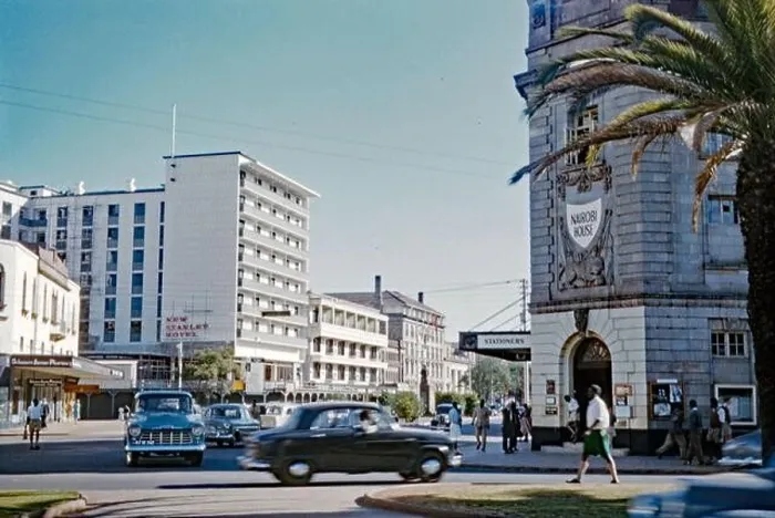 Framed Print : A view looking down Kenyatta Avenue at Mio Avenue Framed Print : A view looking down Kenyatta Avenue at Mio Avenue
