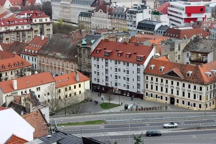 Framed Print : View of the Old Town from the Castle Hill, Bratislava, Slovakia. Street view, old red roofed houses. Spring in Europe Framed Print : View of the Old Town from the Castle Hill, Bratislava, Slovakia. Street view, old red roofed houses. Spring in Europe