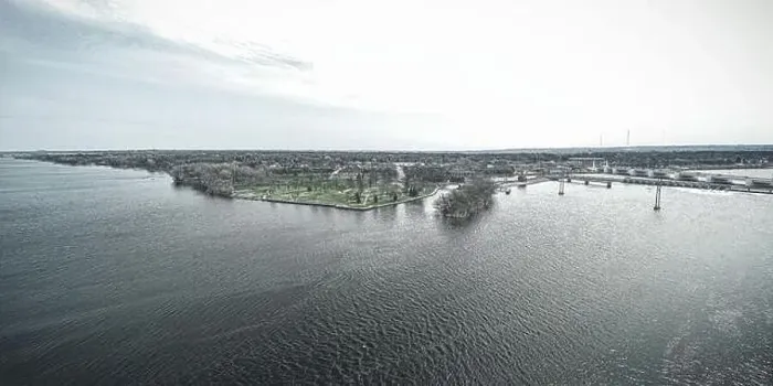 Framed Print : A view of the river in Green Bay looking towards the park with a gray graphite theme apllied. Springtime Framed Print : A view of the river in Green Bay looking towards the park with a gray graphite theme apllied. Springtime