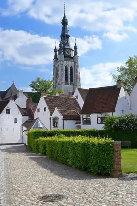 Framed Print : View to the St. Martins Church from the Saint Elisabeth Beguinage, Kortrijk, Flanders, Belgium, Europe Framed Print : View to the St. Martins Church from the Saint Elisabeth Beguinage, Kortrijk, Flanders, Belgium, Europe