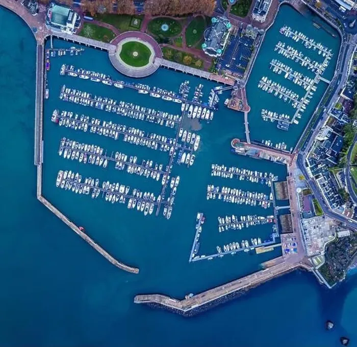 Framed Print : Top Down view over Torquay Marina and Harbour from a drone, Devon, England, Europe Framed Print : Top Down view over Torquay Marina and Harbour from a drone, Devon, England, Europe