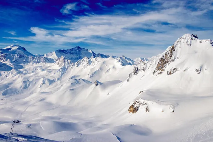 Framed Print : Views around Espace Killy the ski resorts of Tignes and Val D'Isere on a fantastic winter day in Februari