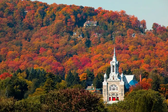 Framed Print : Ville Saint-Sauveur Church, Laurentians, Quebec Framed Print : Ville Saint-Sauveur Church, Laurentians, Quebec