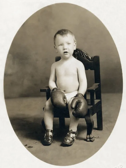 Framed Print : Vintage Photo of Small Child Wearing Boxing Gloves Framed Print : Vintage Photo of Small Child Wearing Boxing Gloves