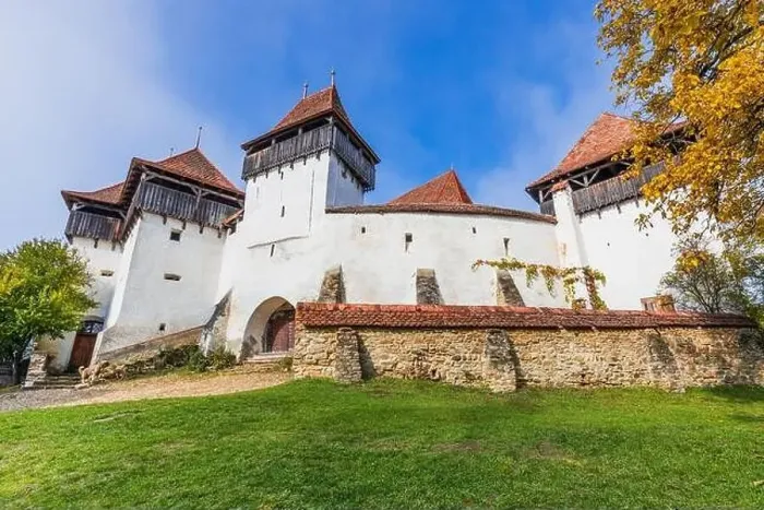 Framed Print : Viscri, Brasov. Fortified church in Transylvania, Romania Framed Print : Viscri, Brasov. Fortified church in Transylvania, Romania