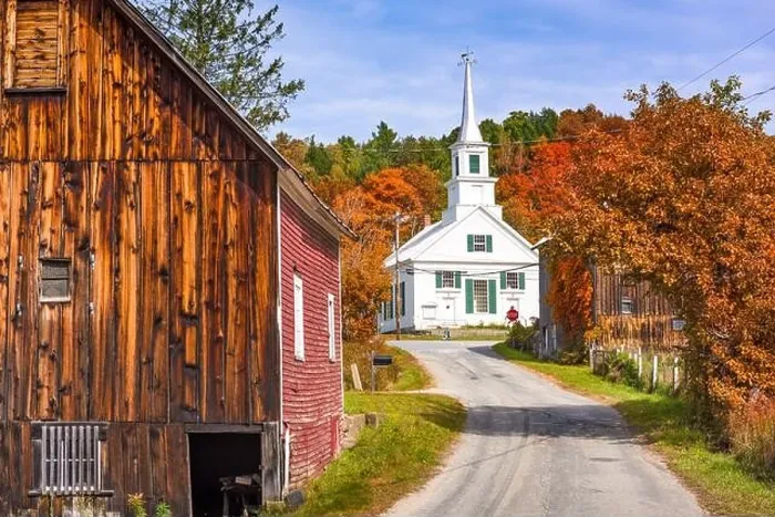 Framed Print : Waits River Village, Vermont, USA with autumn foliage Framed Print : Waits River Village, Vermont, USA with autumn foliage