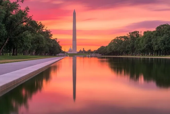 Framed Print : Washington Monument on the Reflecting Pool in Washington, DC Framed Print : Washington Monument on the Reflecting Pool in Washington, DC