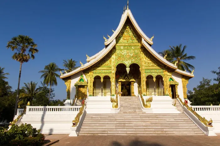 Framed Print : Wat Ho Pha Bang Framed Print : Wat Ho Pha Bang