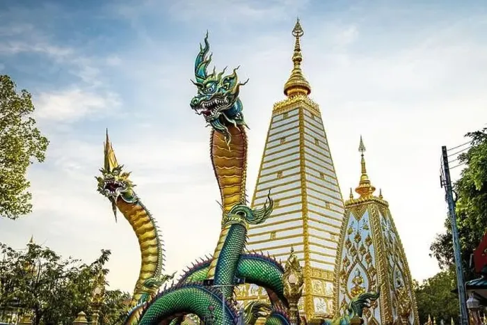 Framed Print : Wat Phra That Nong Bua, in Ubon, Thailand, south east asia